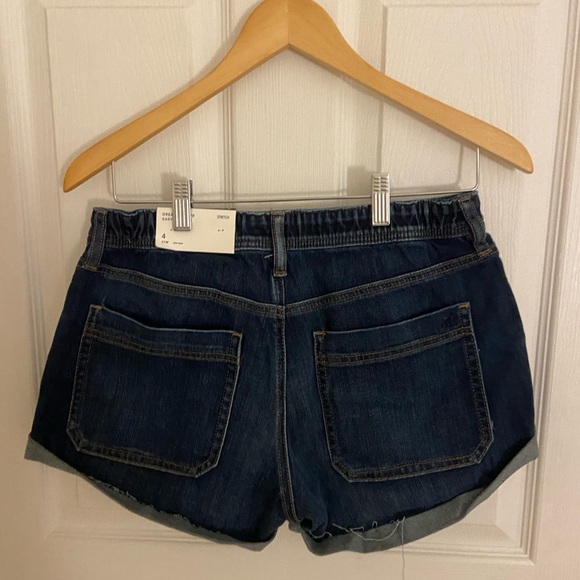 American Eagle Shorts - Picture 2 of 7